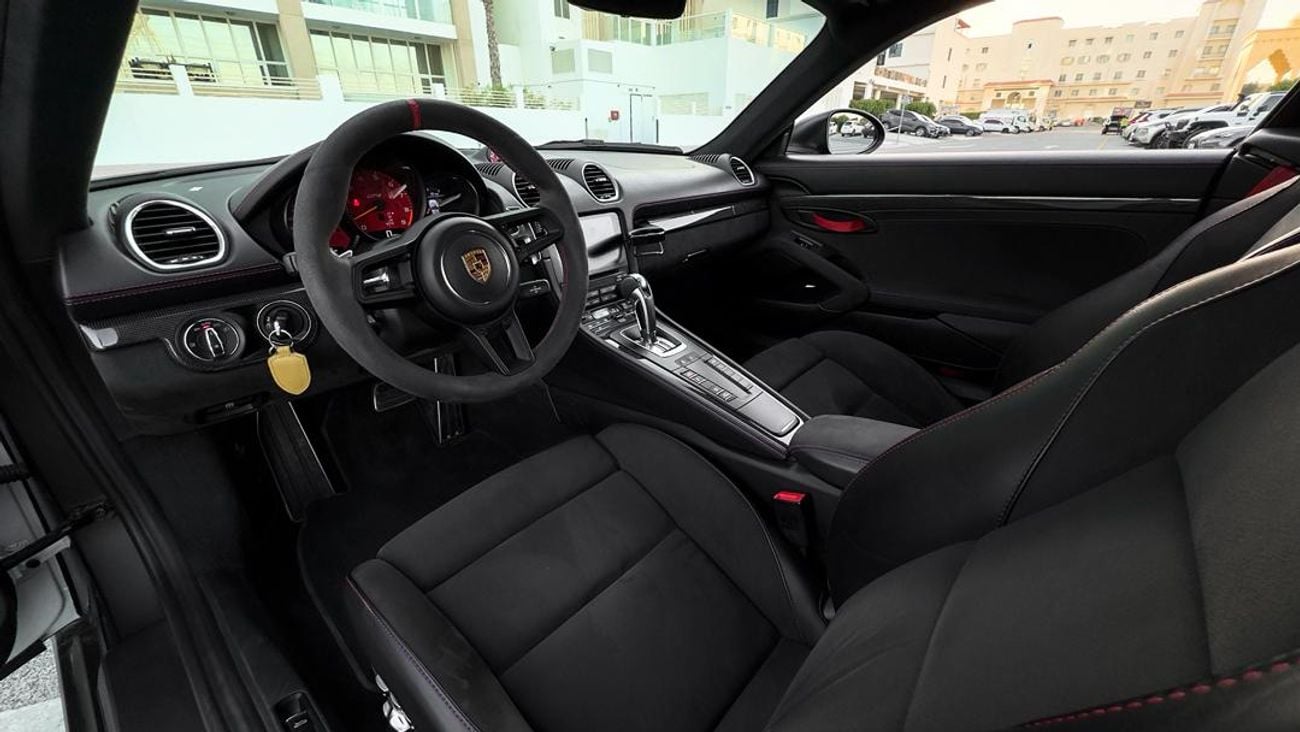 Porsche 718 Cayman 718 Cayman GT4