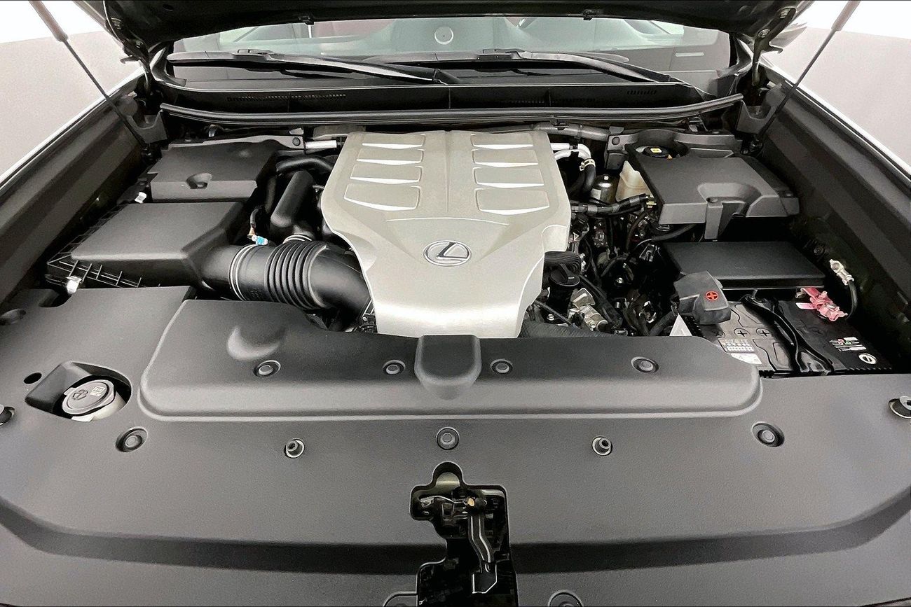 لكزس GX 460 Platinum | سنة ضمان مجانية | خالية من أضرار الفيضانات