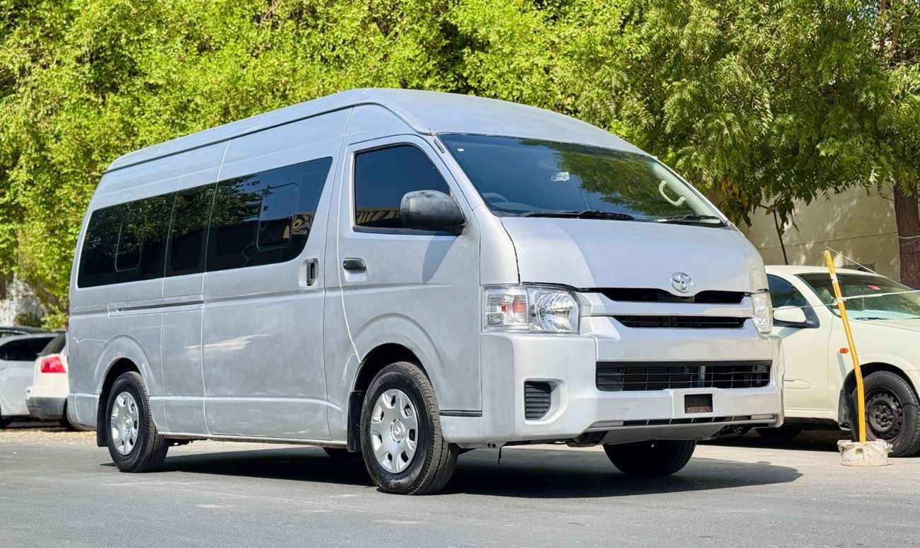 Toyota Hiace 14-SEATER | 3.0L DIESEL ENGINE | AT | RIGHT-HAND-DRIVE | 2WD