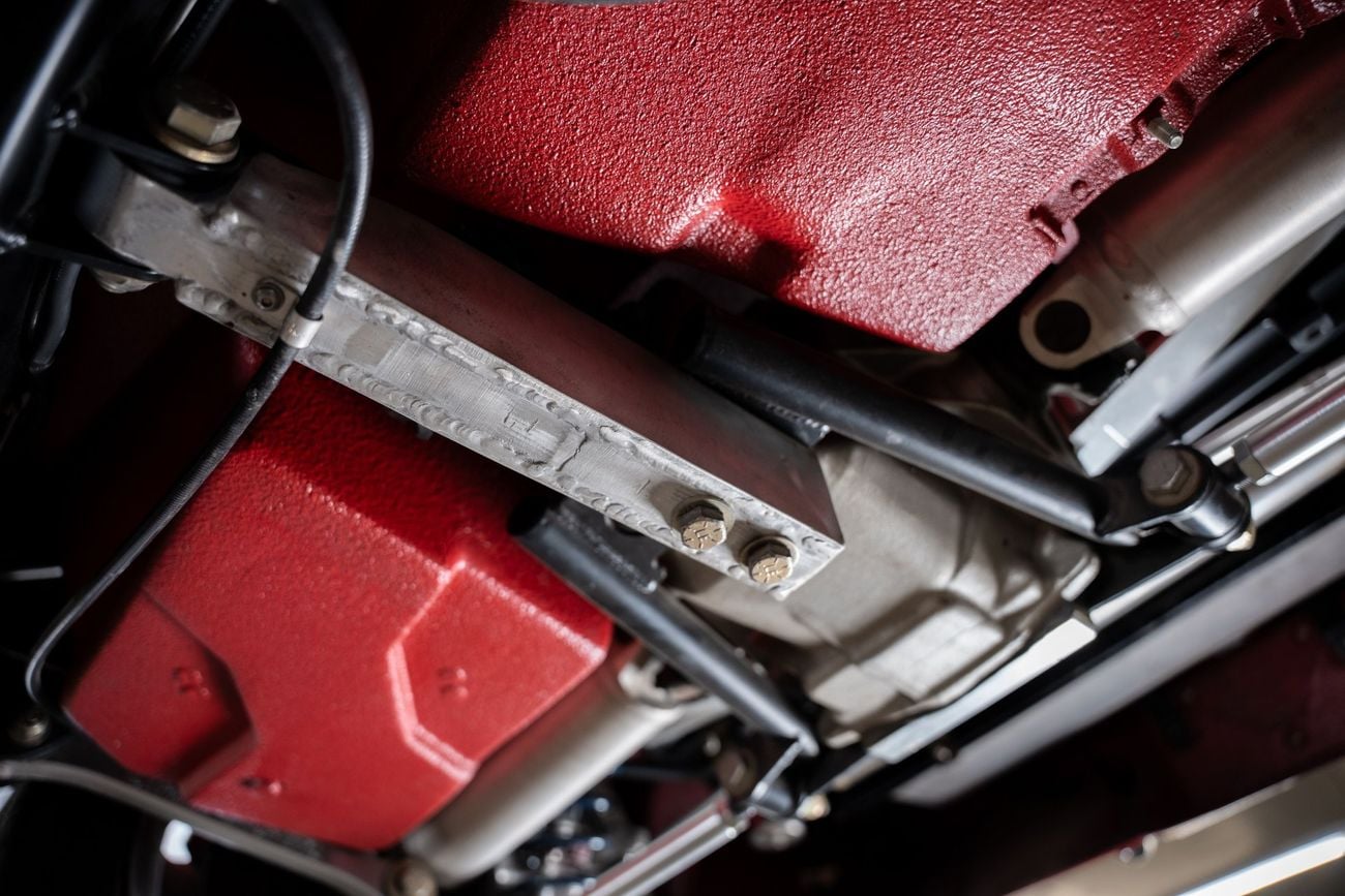 شيفروليه كورفت Stingray GM502 Hogan Intake 5 Speed Pro Touring Restomod