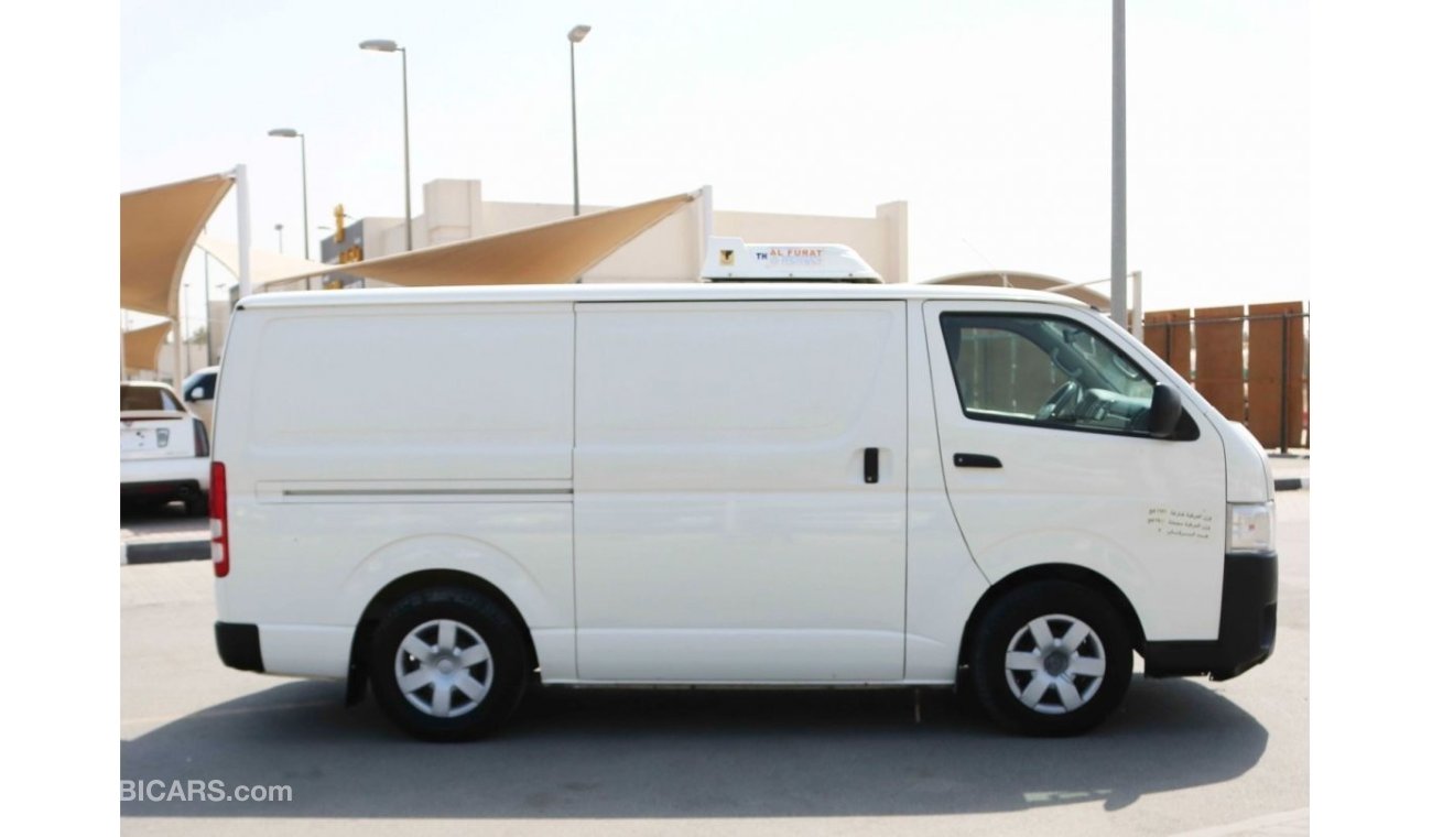 Toyota Hiace 2017 - GL . CHILLER - THERMAL 1400R - EXCELLENT CONDITION WITH GCC SPECS - VAT EXCLUDED