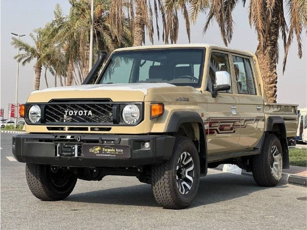 Toyota Land Cruiser Pick Up LC79 D/C 4.0L PTR A/T // 2024 // FULL OPTION WITH COOLBOX , LEATHER SEATS // SPECIAL OFFER // BY FOR