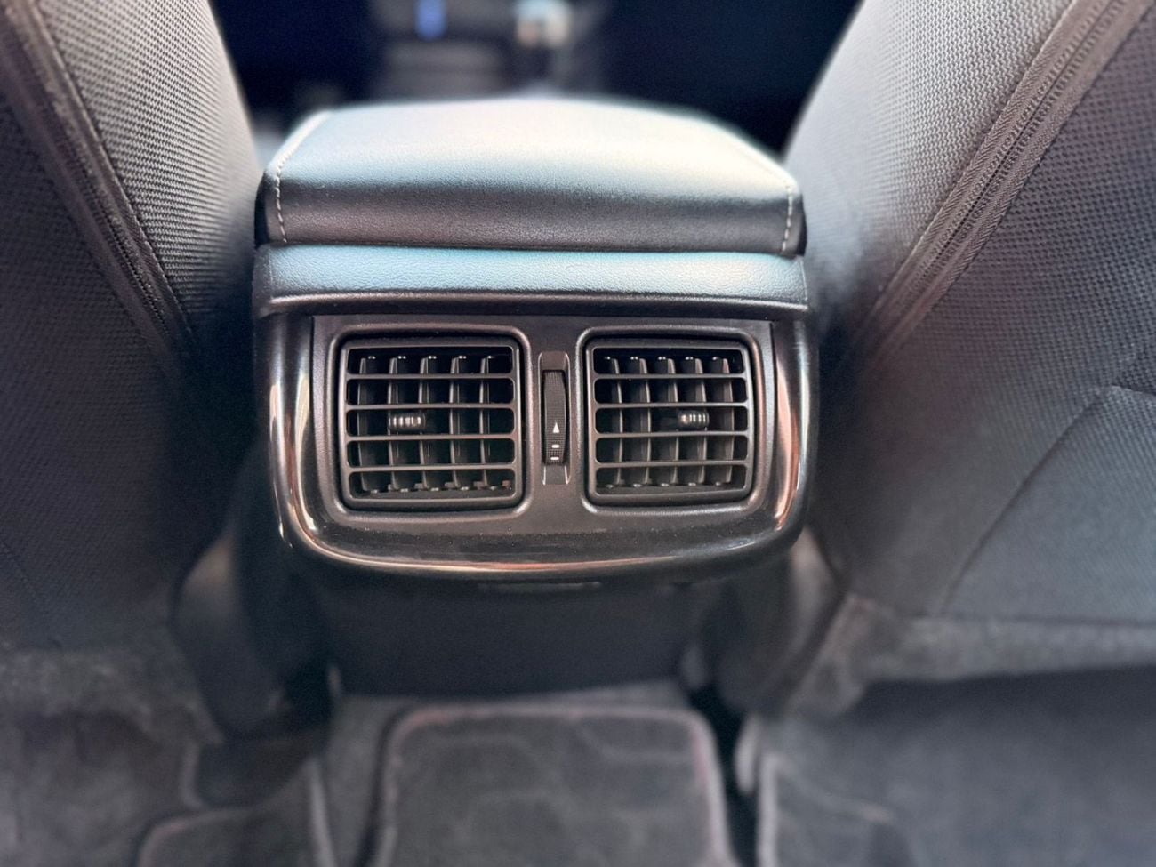 تويوتا هيلوكس Adventure 4.0L