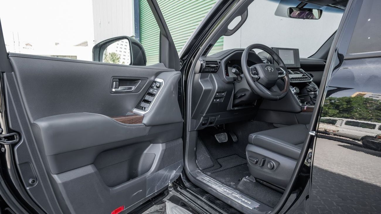 تويوتا لاند كروزر TOYOTA LANDCRUISER 3.5 GXR MID HEV- 2026YM