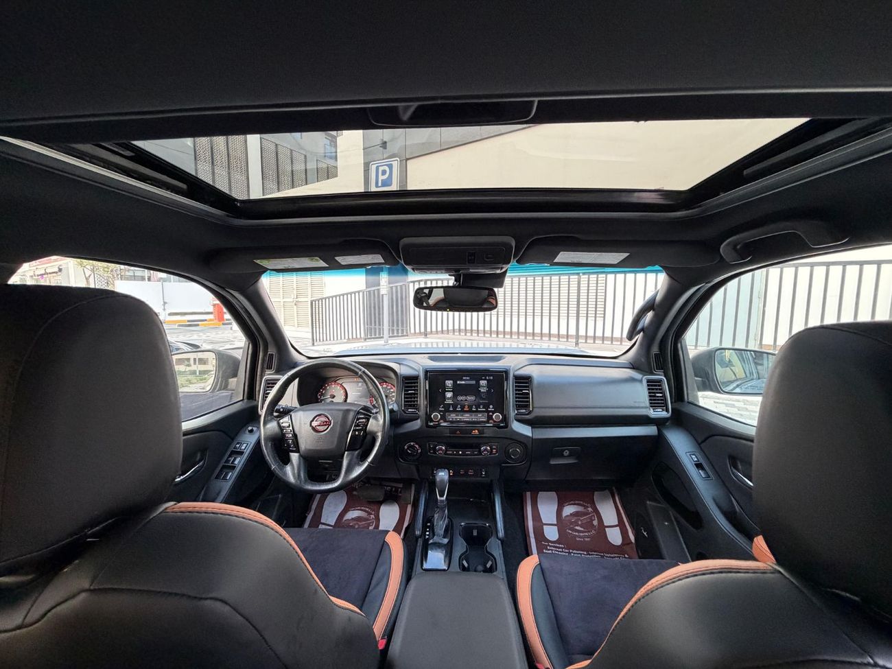 نيسان فرونتير Pro4X 3.8L Petrol with Sunroof Full Option