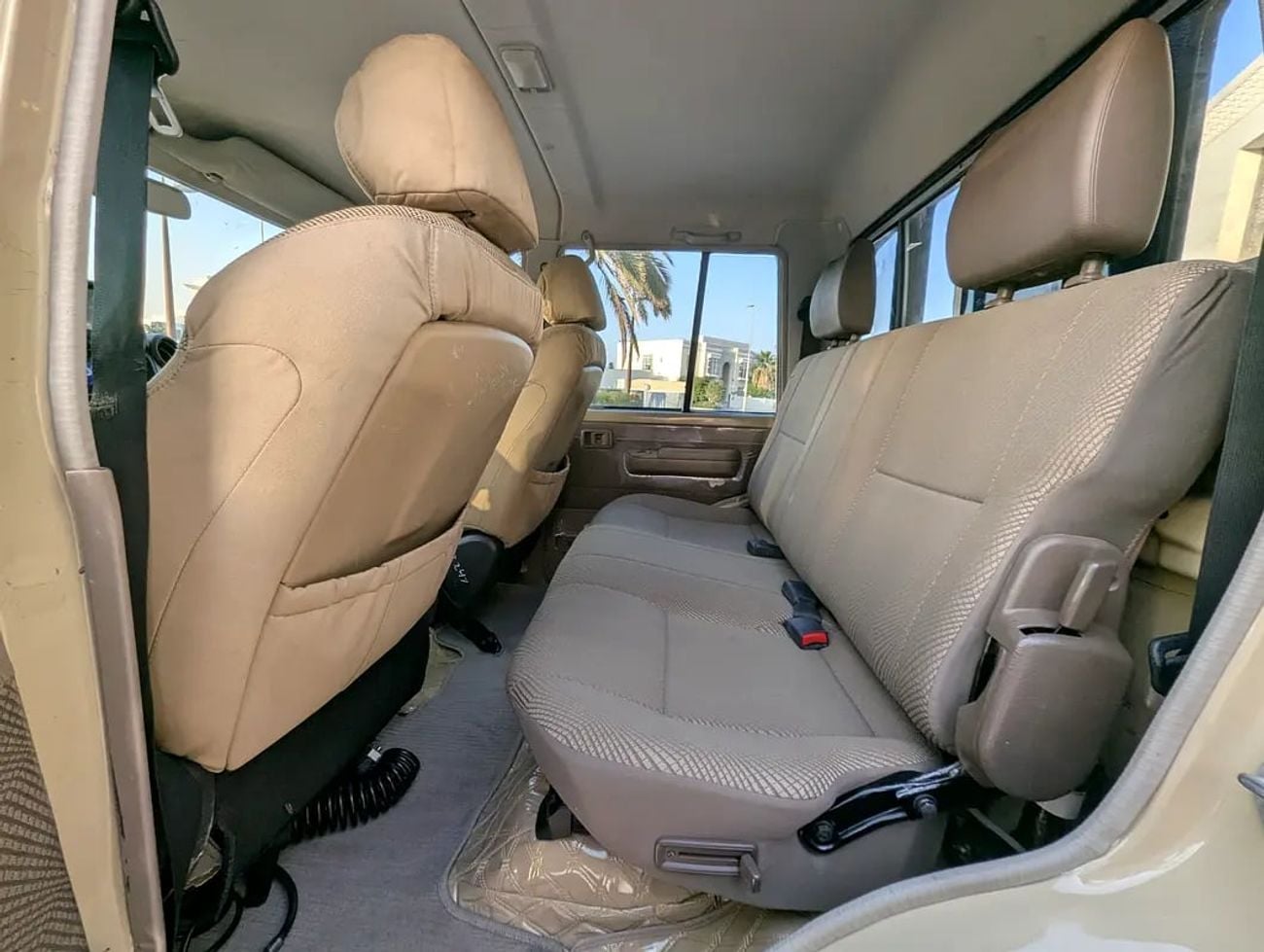 Toyota Land Cruiser 70 LC 79 LX - DIESEL - GCC Specs - Ready Adventure!
