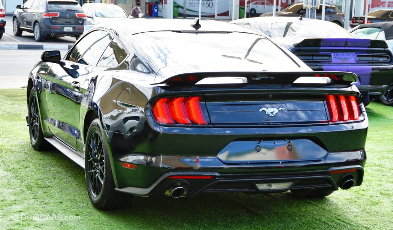 فورد موستانج Mustang Eco-Boost V4 2.3L Turbo 2020/Shelby Kit/Original Airbags/Low Miles/Excellent Condition