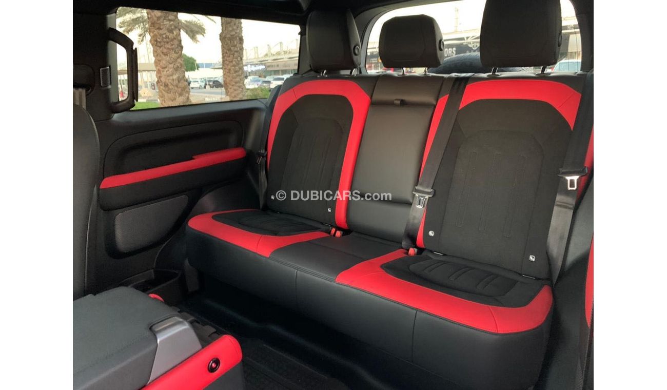 Land Rover Defender GERMAN SPEC V8