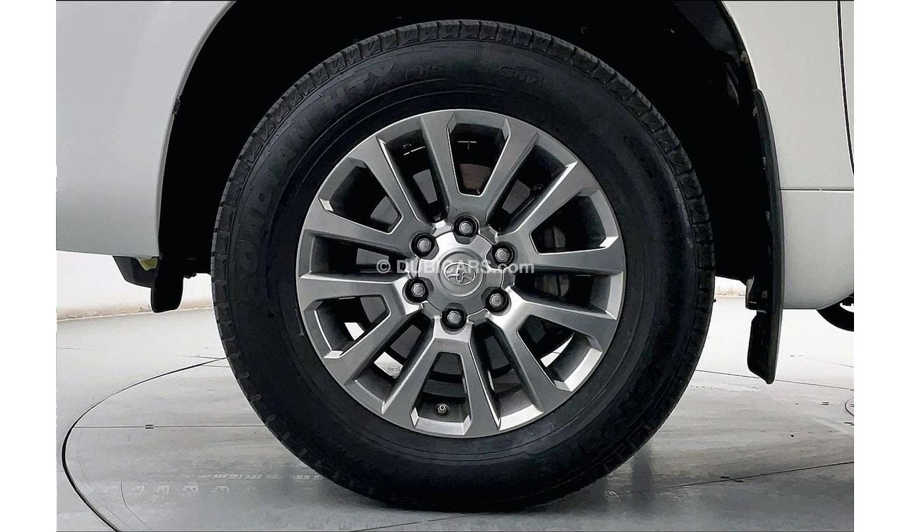 تويوتا برادو EXR | سنة ضمان مجانية | 0 دفعة أولى | سياسة الإعادة بعد 7 أيام