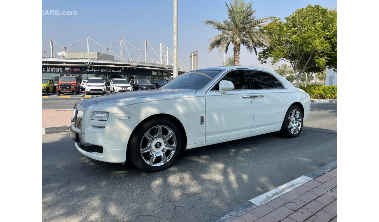 Rolls-Royce Ghost very low mileage very clean no accident record