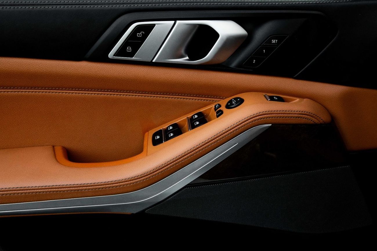 BMW X5 40i M-KIT | 3,407 P.M  | 0% Downpayment | Full Agency History!