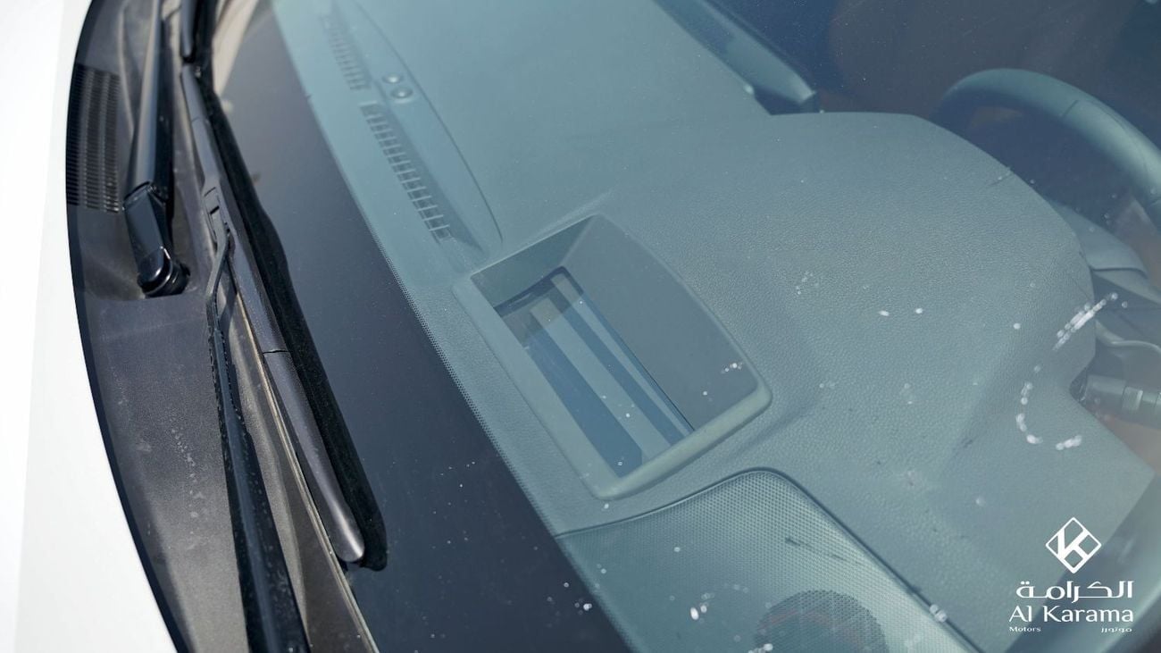 Toyota Camry Lumiere 2.5L Hybrid - GCC Specs - Radar - Head Up Display - 360 Camera -  JBL Sound