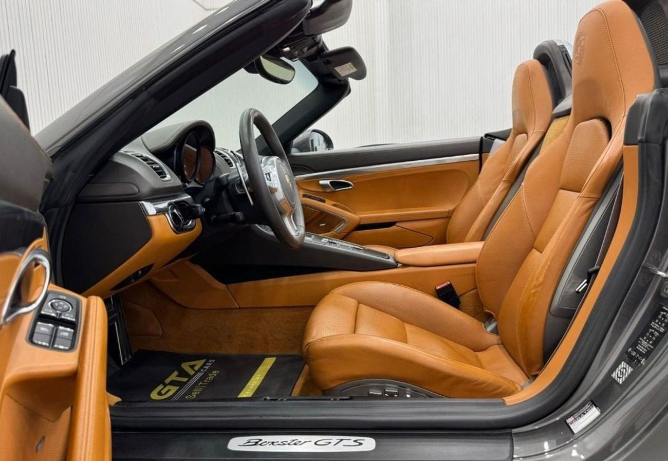 Porsche 718 Boxster GTS 4.0L A/T 2015 Porsche Boxster GTS, Service History, Excellent Condition, GCC