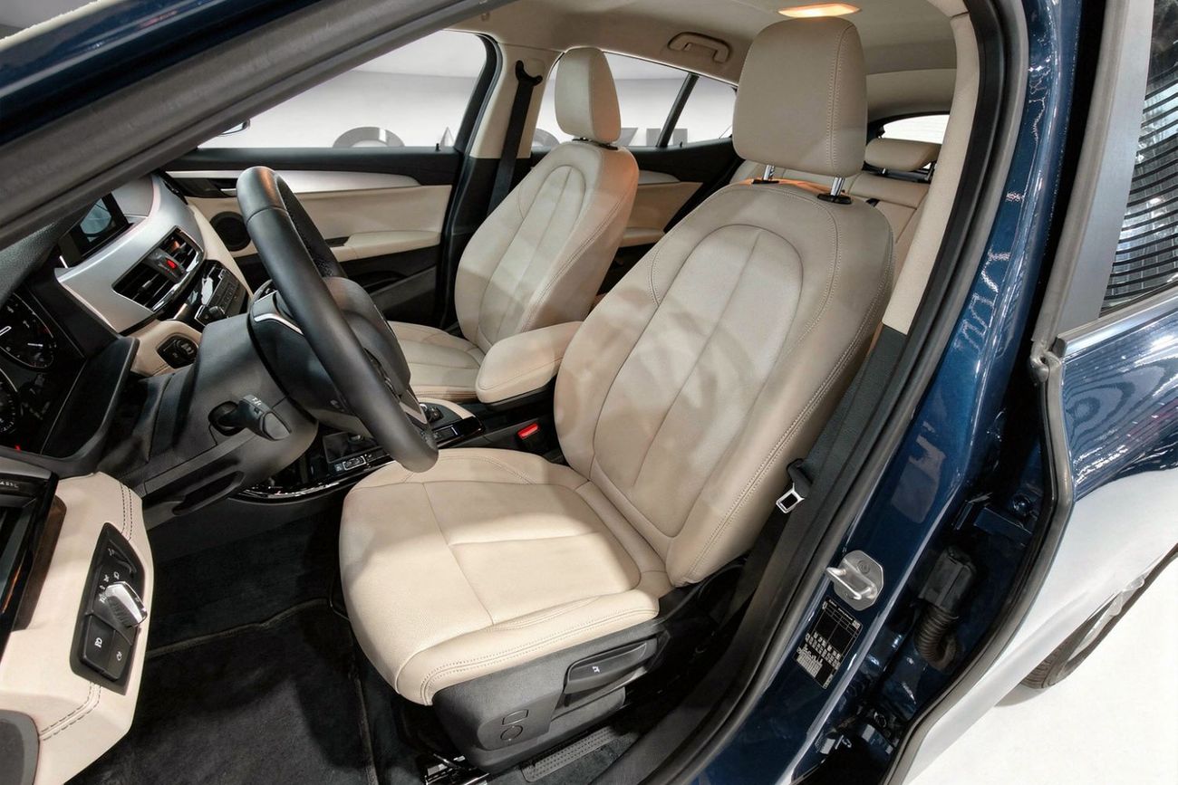 BMW X2 sDrive20i 2.0L AED 1,527 / Monthly l  0% Down Payment l sDrive20i l FREE REG - END OF YEAR OFFER