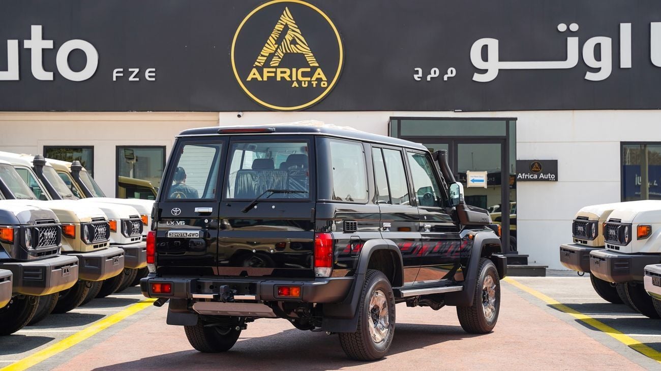 تويوتا لاند كروزر 70 LC76 LX LC76 4L PTR 26 YM MT MID