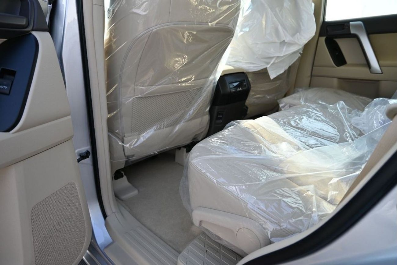 تويوتا برادو تويوتا لاندكروزر برادو 4.0 لتر TX.L بنزين ، دفع رباعي ، 5 أبواب ، مثبت سرعة ، فتحة سقف ، مقاعد كهربا