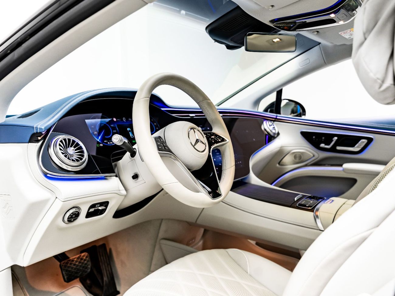 Mercedes-Benz EQS 580 Premium + 2024 Mercedes EQS580 Edition One 4-Matic, 2029 Mercedes Warranty + Service Contract, Low K