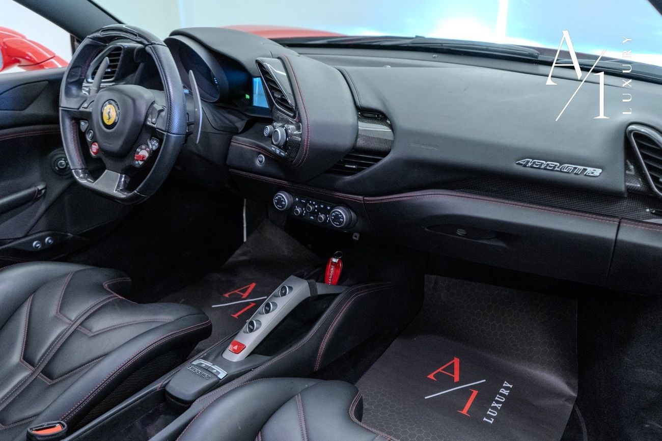 Ferrari 488 Std 3.9L 2017 Ferrari 488 GTB, Excellent Condition, Fully Loaded, Carbon Fibre Accents, European Spe