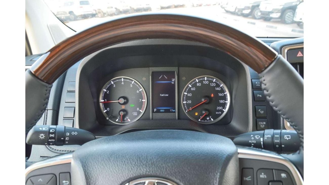 Toyota Granvia TOYOTA GRANVIA 3.5L PETROL RWD MINIVAN 5DOOR 2025