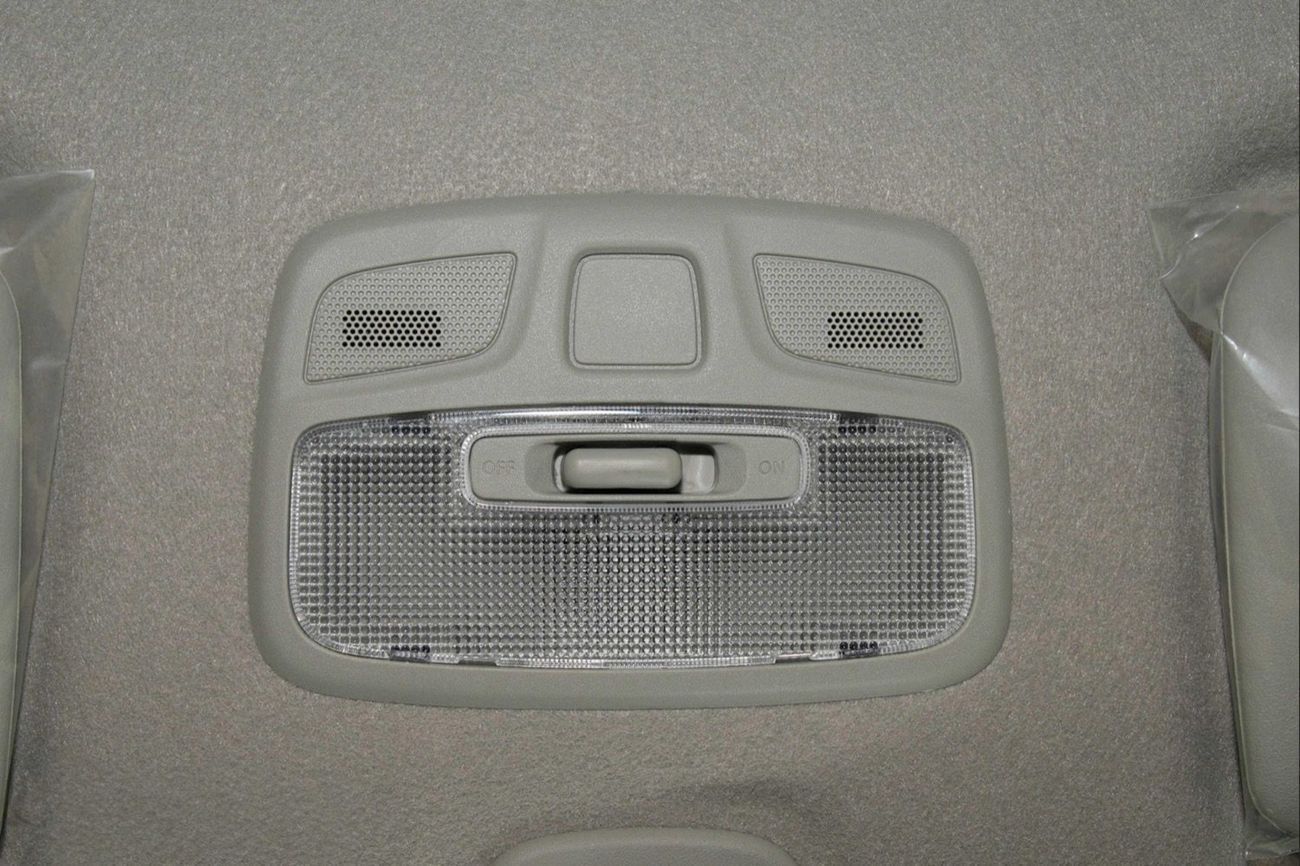 Suzuki Swift 1.2L GLX HI(i) A/T PETROL