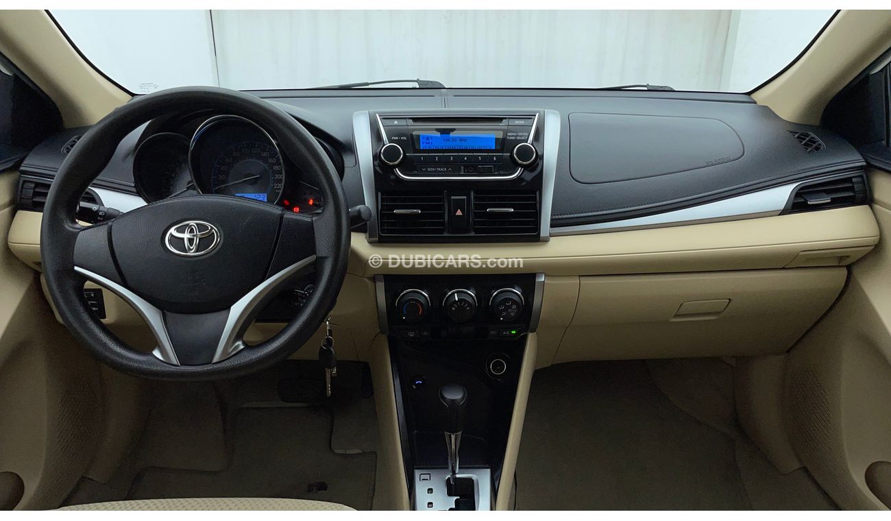 تويوتا يارس SE / E 1.5 | بدون دفعة مقدمة | اختبار قيادة مجاني للمنزل