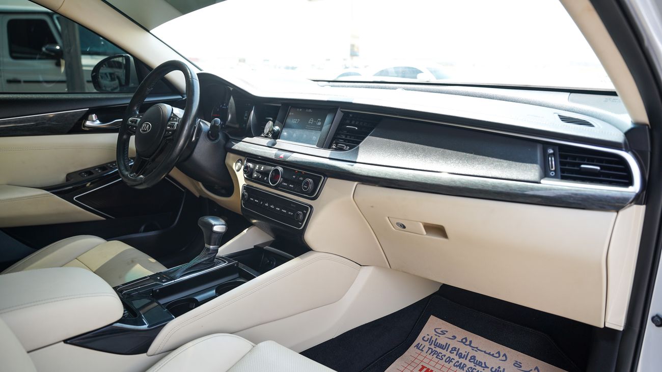 Kia Cadenza