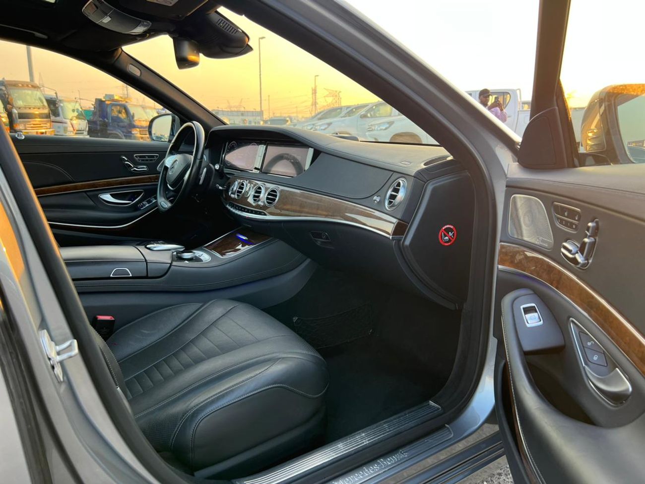 مرسيدس بنز S 400 2015 Mercedes Benz S400 Hybrid Japanese Specs - Full Options - 83000km