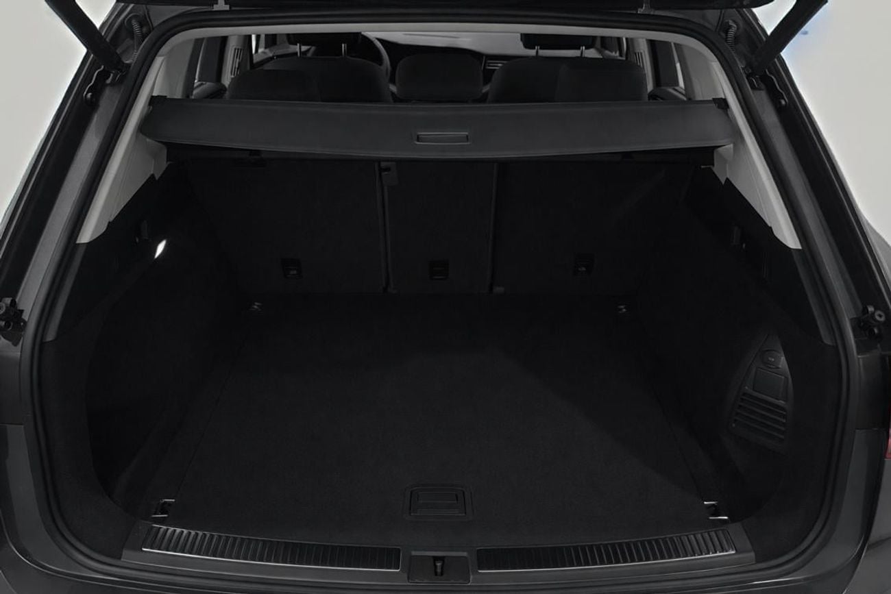 Volkswagen Touareg ATMOSPHERE COMFORTLINE 2023 | AED 1742/Month | 0 DP | 30 Day Return | Warranty | Service History