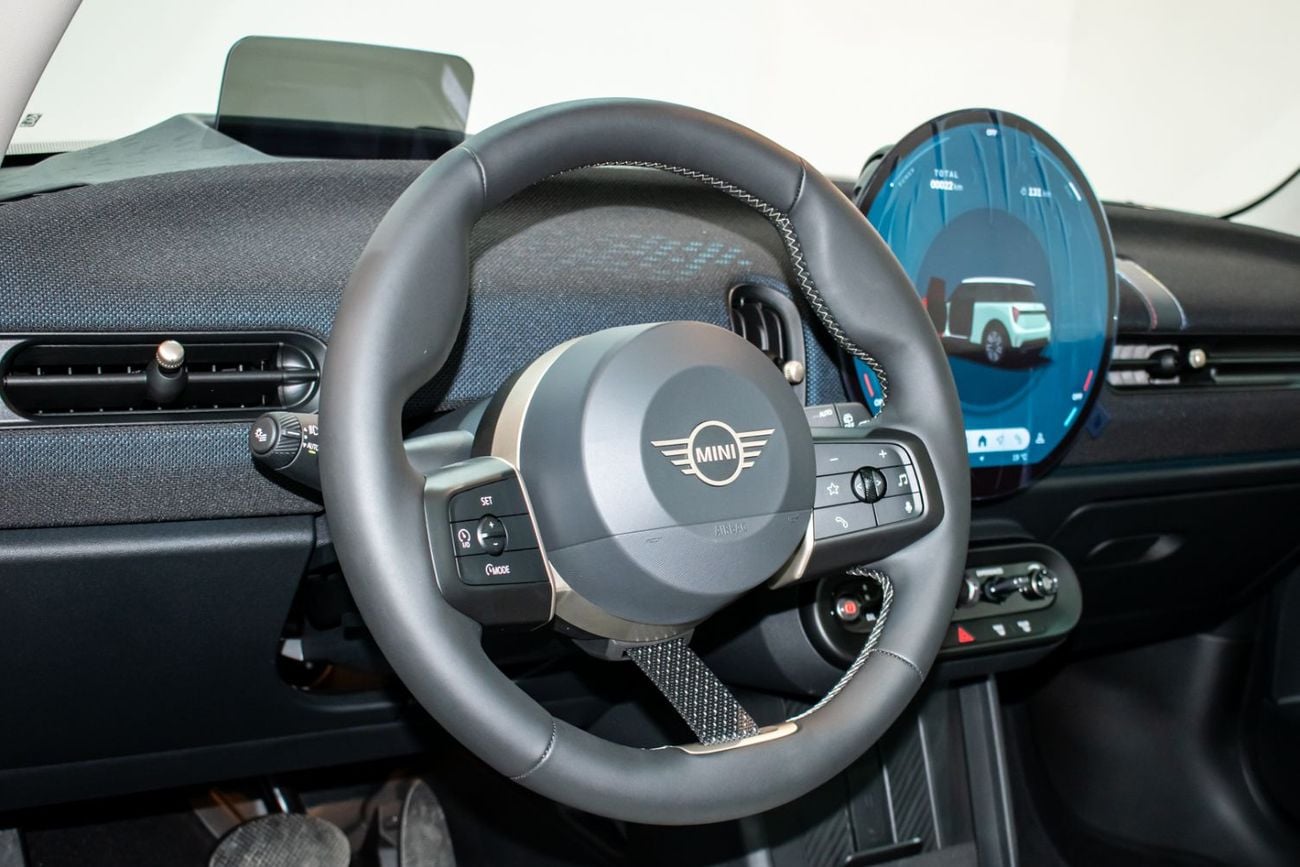 Mini Cooper Mini Cooper C  3-Door  Exclusive
