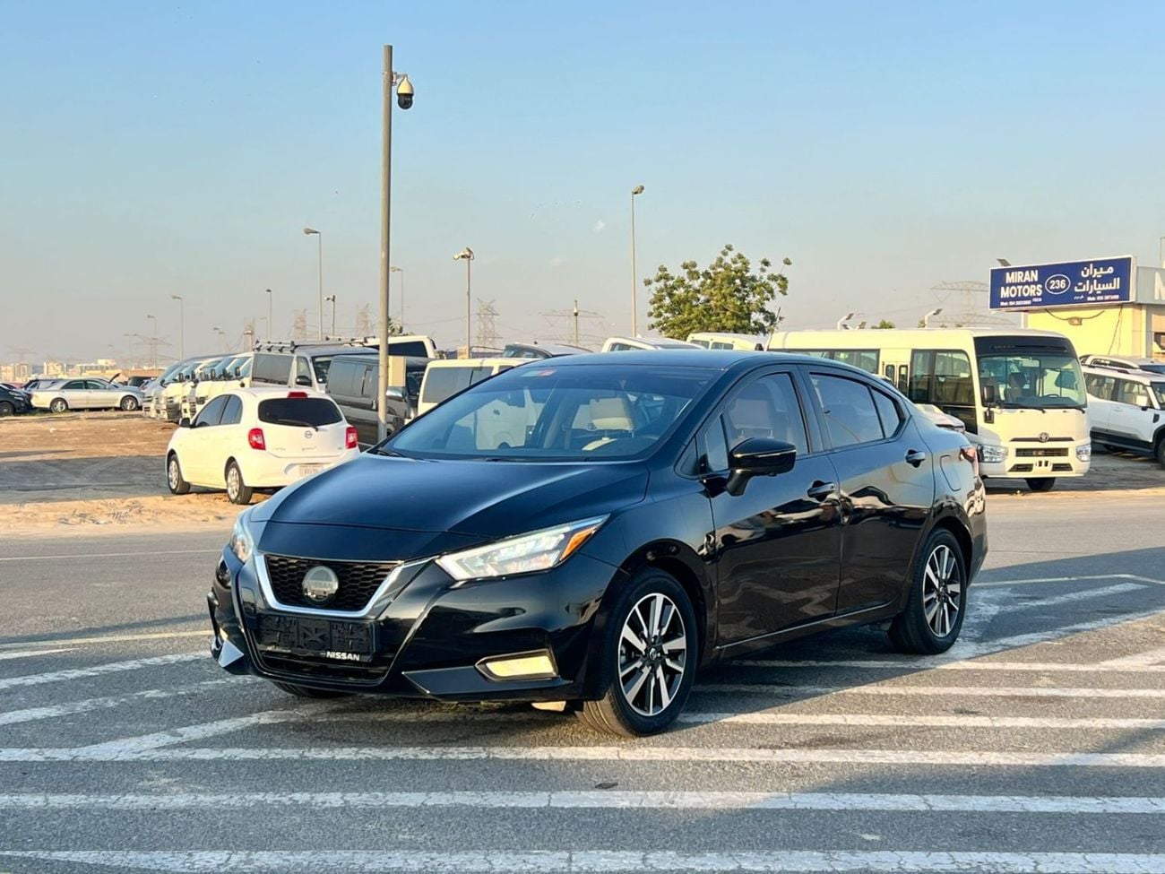 Nissan Sunny 2022 Nissan Sunny 1.6L V4  GCC - FWD  - Full Option - Radar & Sensor 360* CAM - Agency Serviced