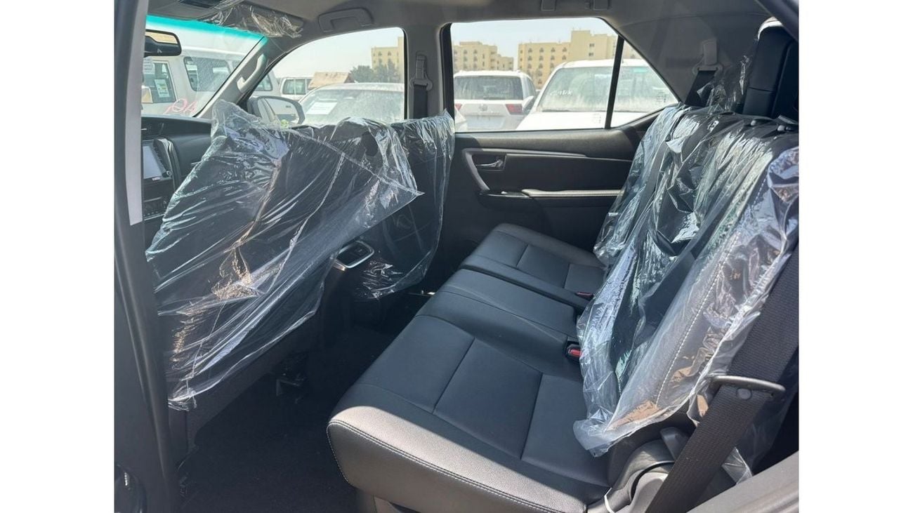 تويوتا فورتونر 2.8L DIESEL V4 | 0 KM | 2023 | AUTOMATIC | BRAND NEW | 03 YEARS WARRANTY