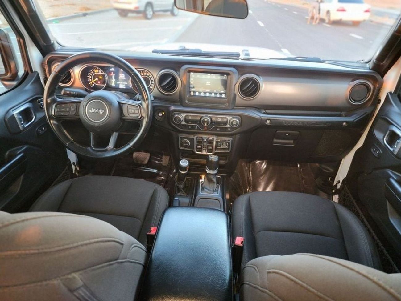 Jeep Wrangler Unlimited Sport 3.6L A/T