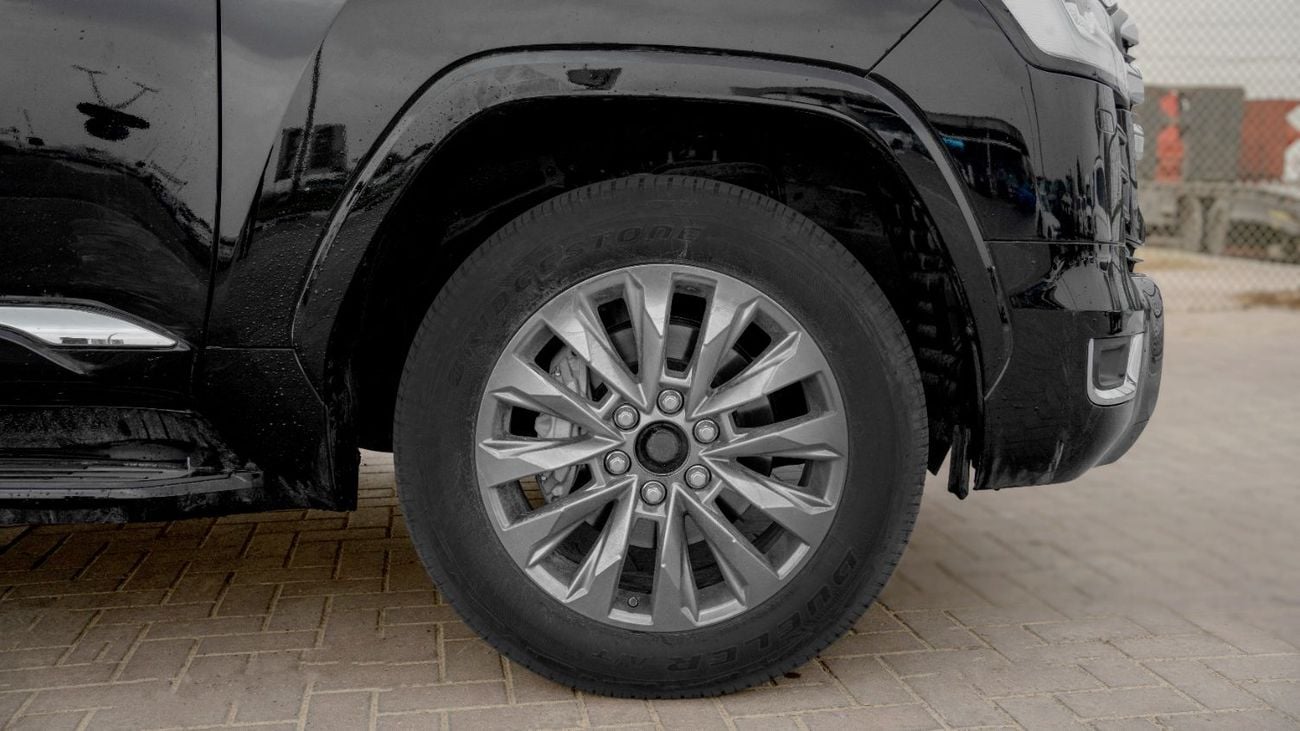 Toyota Land Cruiser 2026 Toyota Land Cruiser VXR 3.5L AT Petrol (Saudi Specs) Black