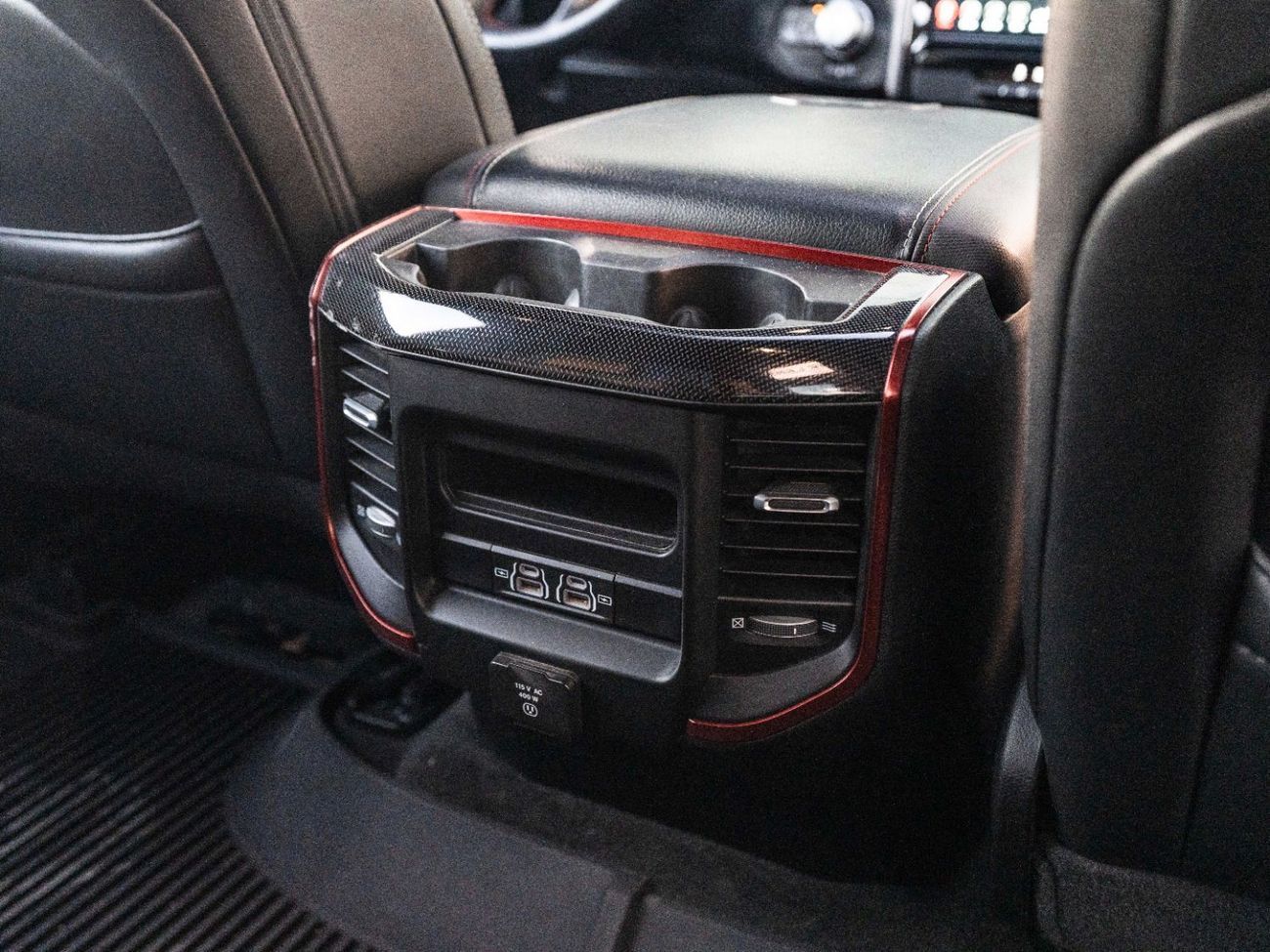 RAM 1500 Rebel 5.7L Double Cab Utility