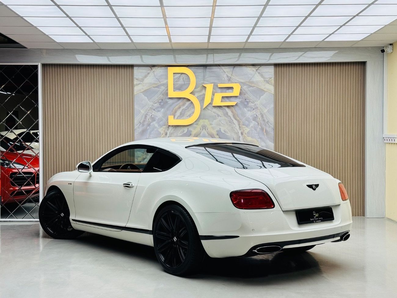 بنتلي كونتيننتال جي تي