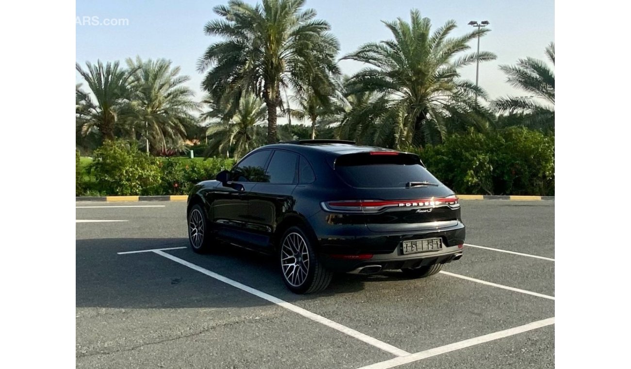 Porsche Macan S