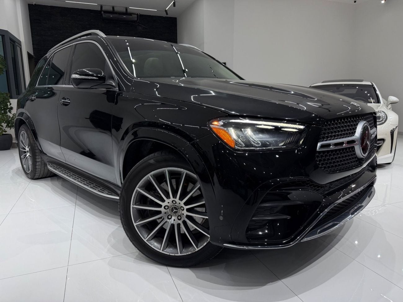 Mercedes Benz GLE350 USA SPEC