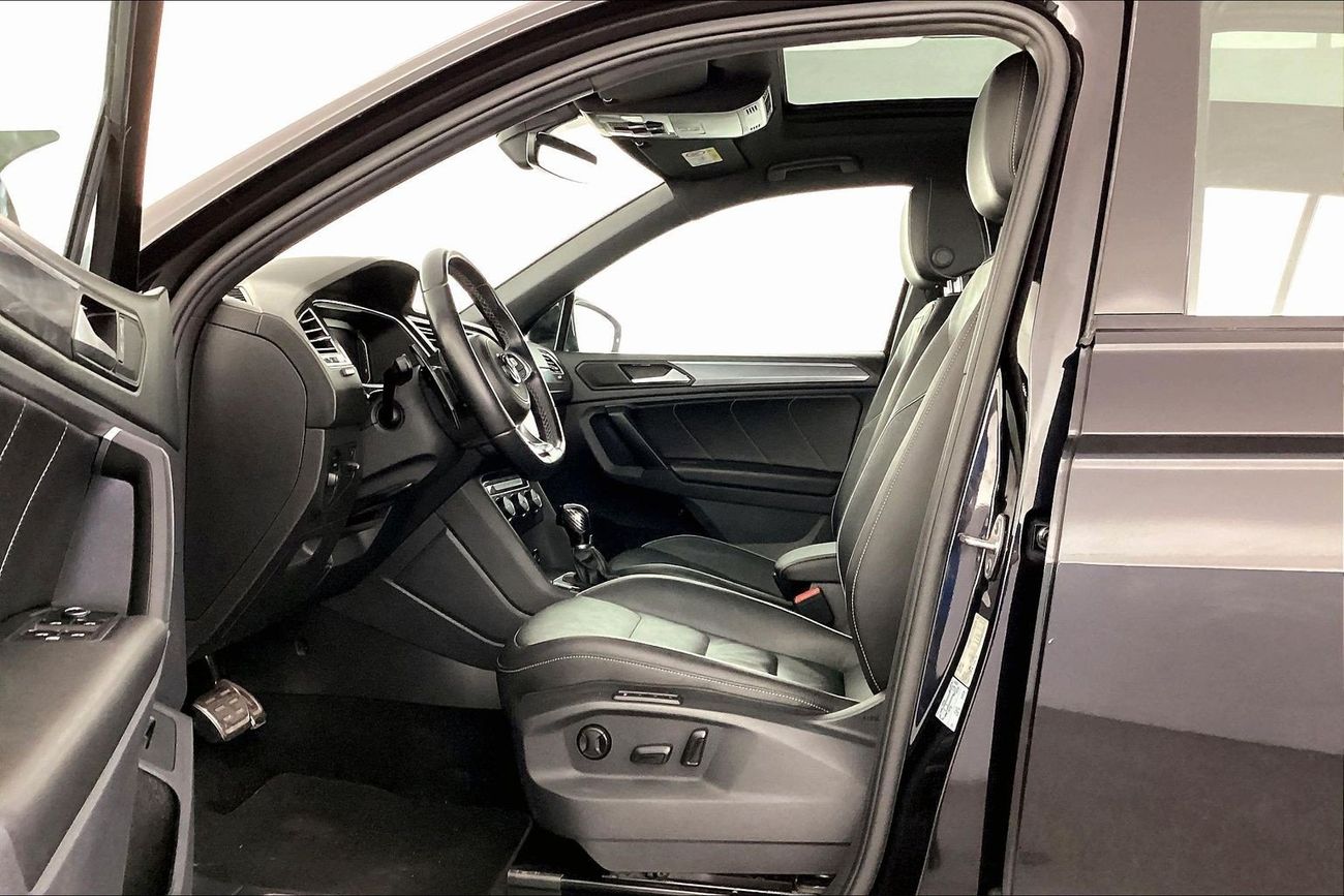 Volkswagen Tiguan R-Line | Guaranteed Warranty | 0 Down Payment