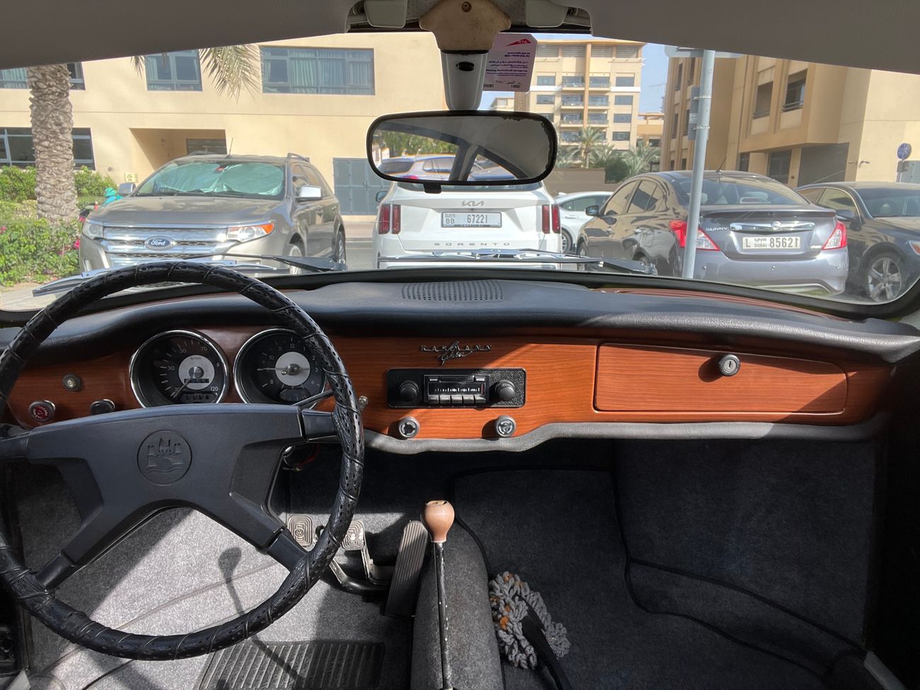 Volkswagen Karmann Ghia