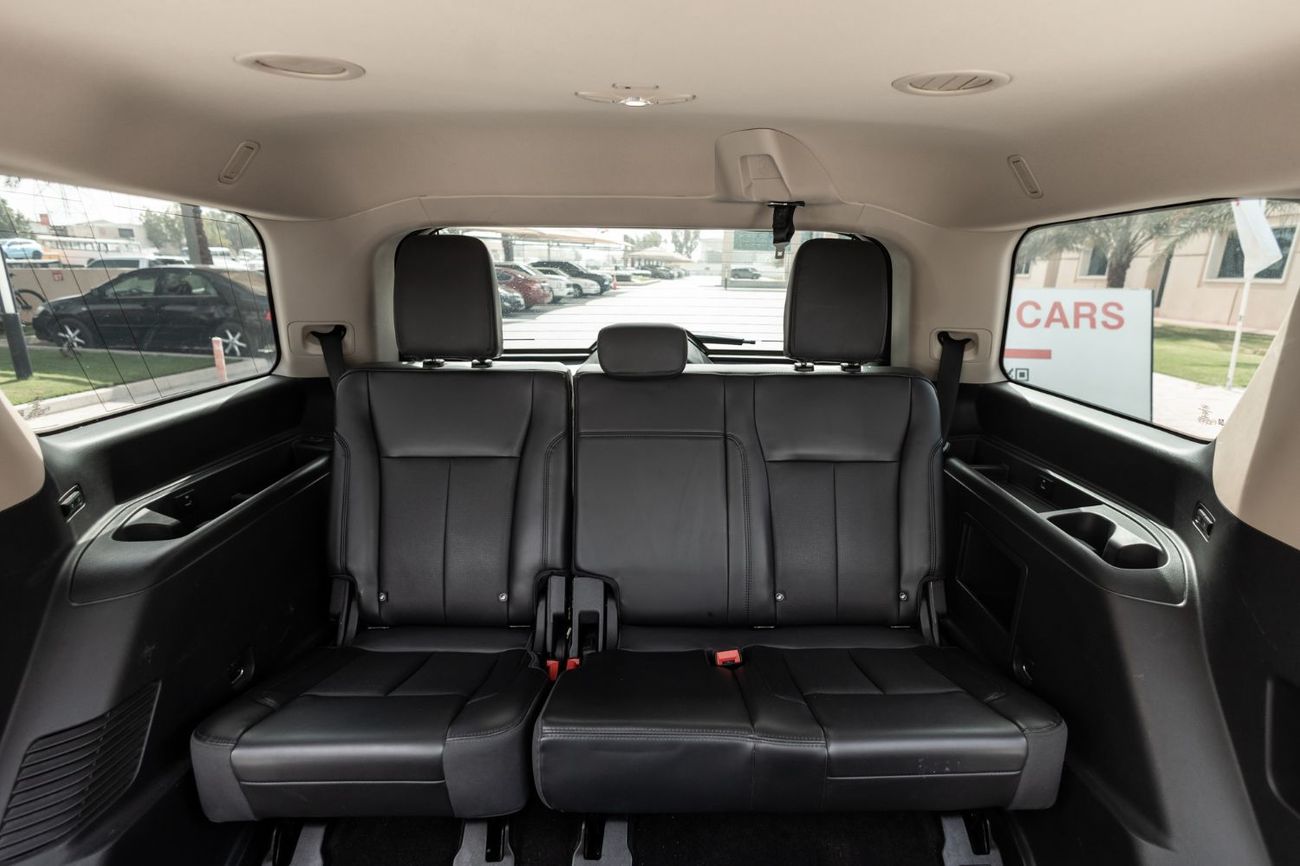 Ford Expedition XLT 3.5L (480 HP) RWD