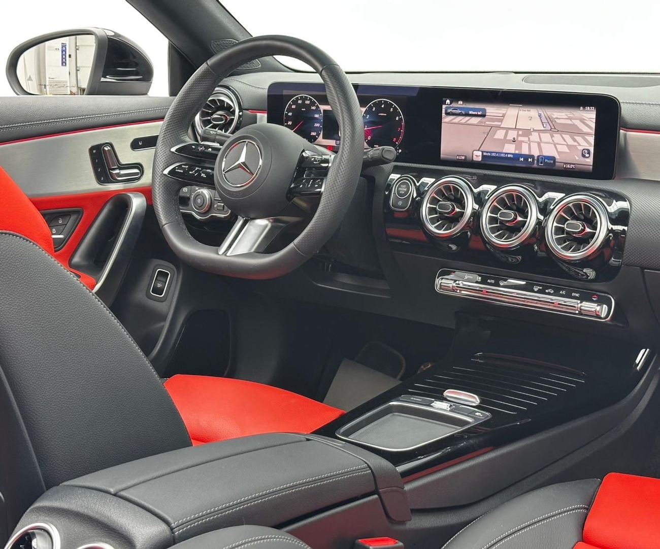 Mercedes Benz CLA250 2025 Mercedes-Benz CLA 250 4Matic, 5 Year Mercedes Warranty + Service Contract, GCC