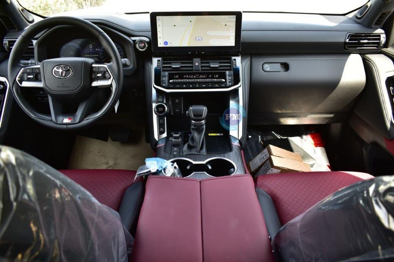 تويوتا لاند كروزر 300 GR Sport V6 3.3L Diesel Automatic