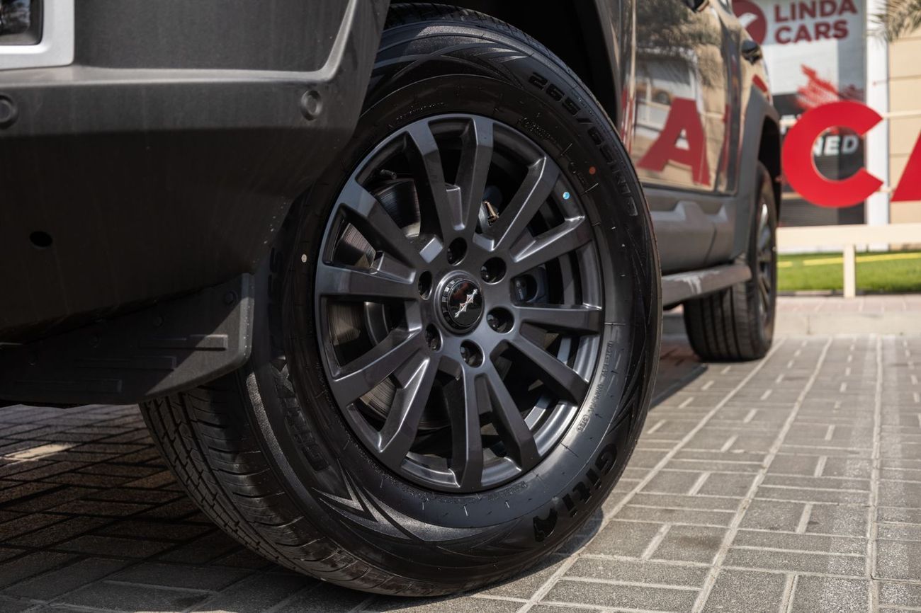 BYD Leopard 5 Deluxe Edition