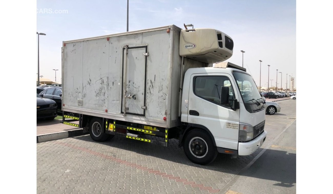 Mitsubishi Canter Refrigerated truck