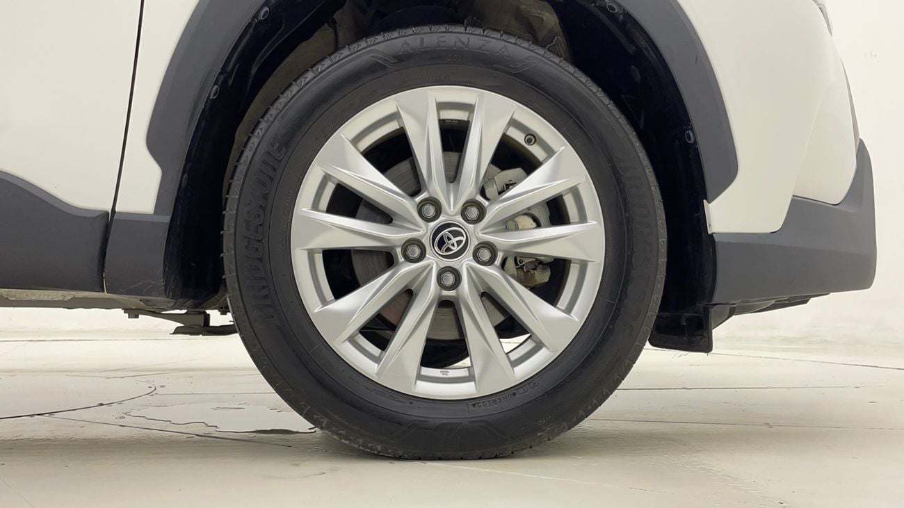 Toyota Corolla Cross GLI 1.8 | Zero Down Payment | Home Test Drive