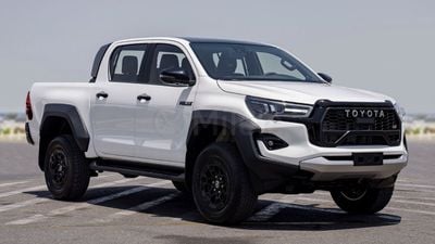تويوتا هيلوكس GR SPORT
