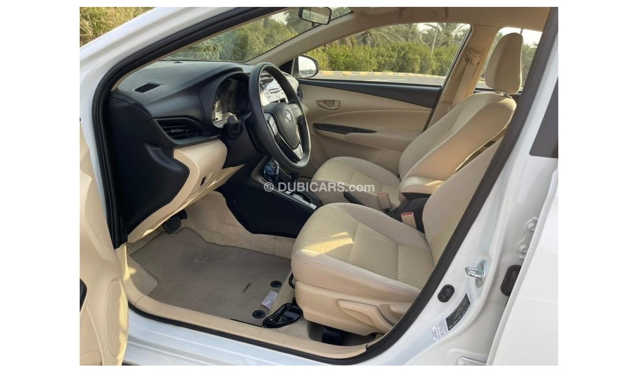 تويوتا يارس TOYOTA Yaris Model 2021 Gcc full automatic Excellent Condition
