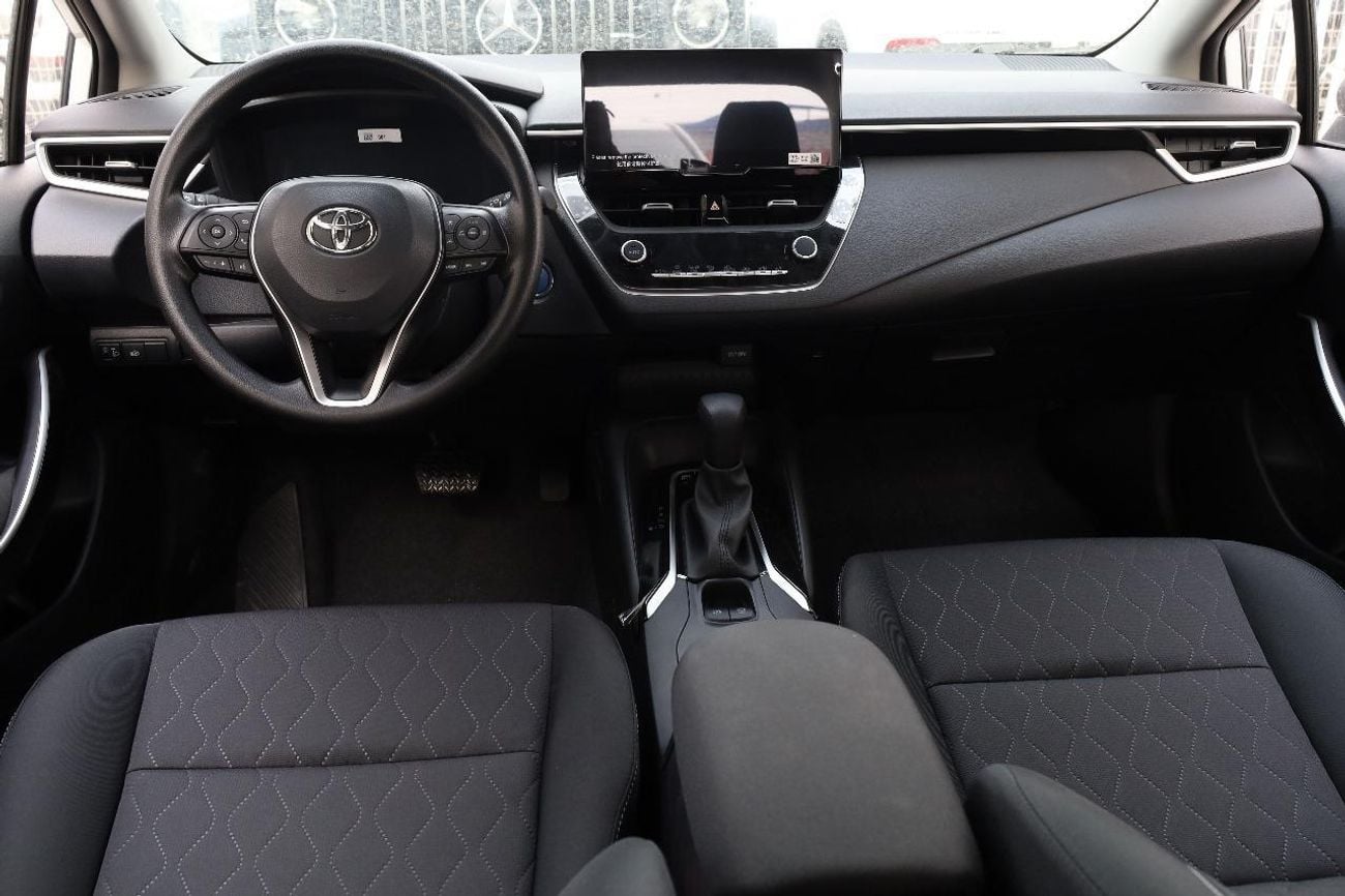 Toyota Corolla toyota corolla elite 1.8L hybrid full option