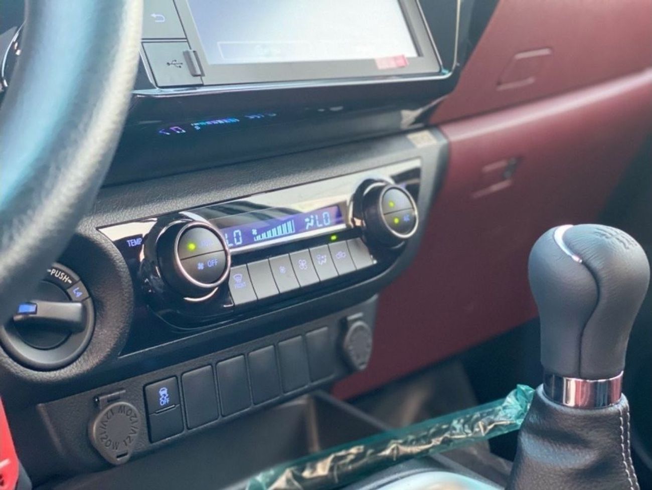 Toyota Hilux SR5 | 2.4 L | 4WD | with power window | Brand New