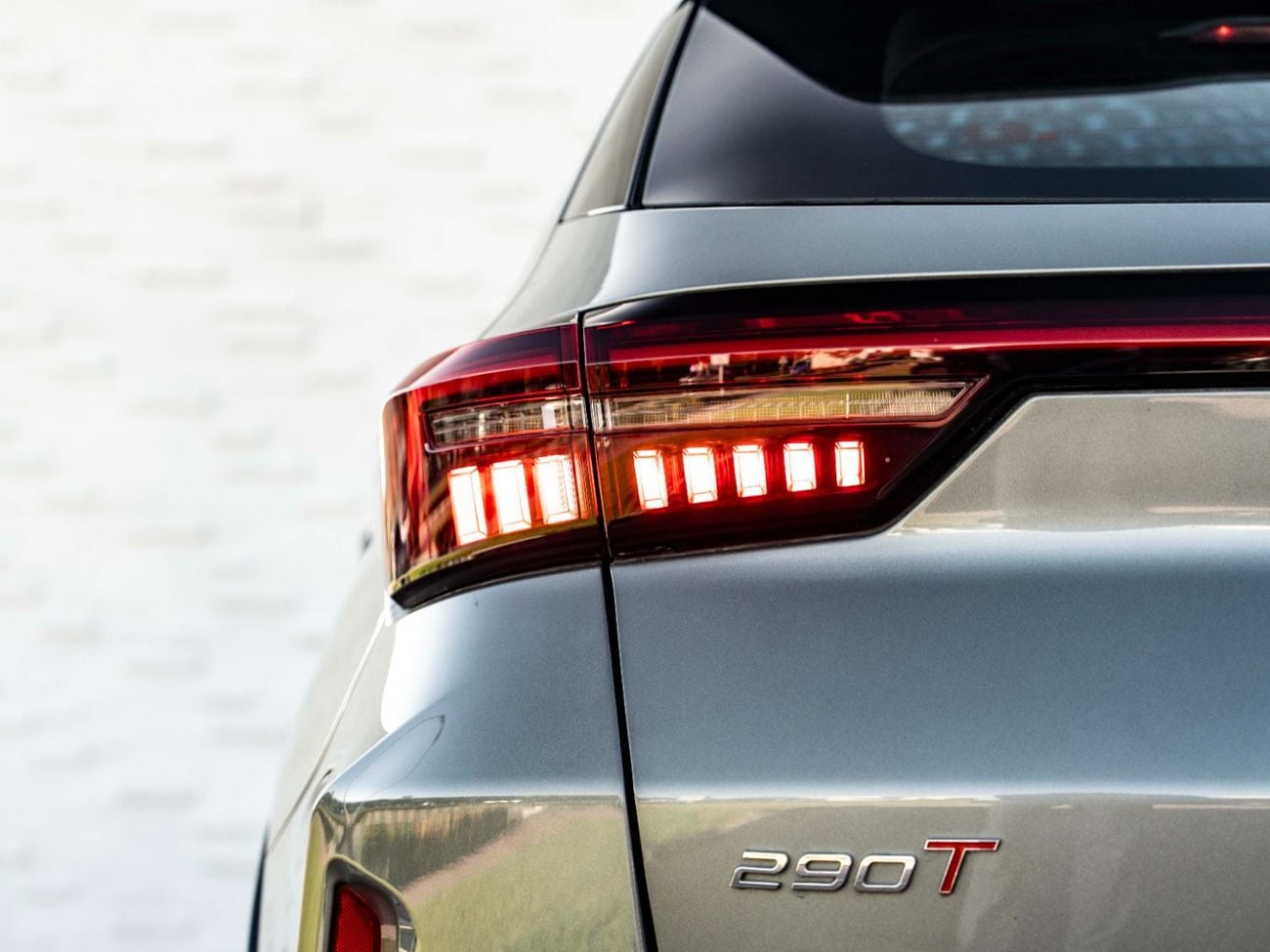 Exeed LX LUXURY